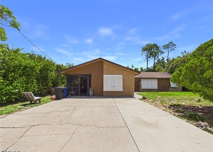 18541 Iris Road - Photo 1