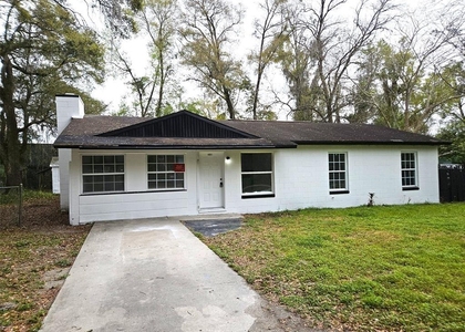 4051 Nw 19th Avenue - Photo 1
