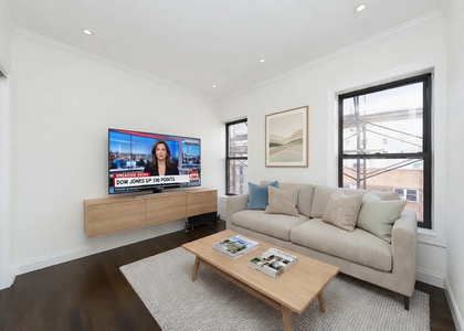 1379 Lexington Avenue - Photo 1