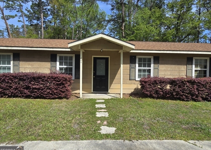 403 E Lawnwood Avenue - Photo 1