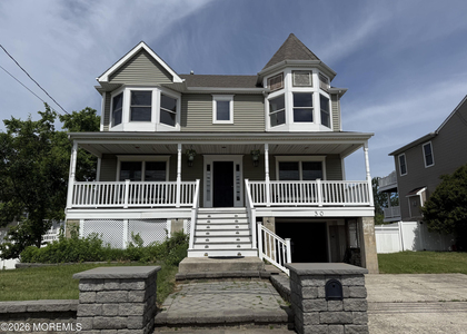 30 Main Street - Photo 1