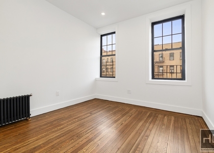 Claremont Avenue - Photo 1
