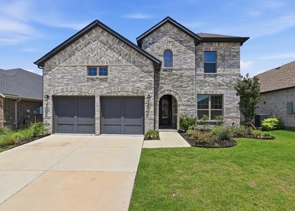509 Cedarwood Street - Photo 1