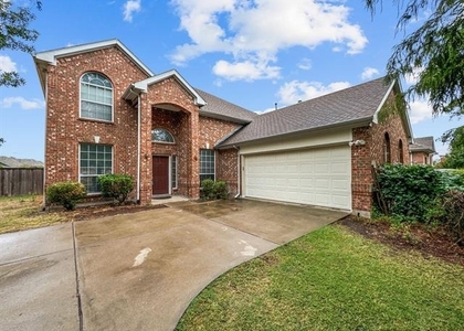 5530 Greensboro Drive - Photo 1