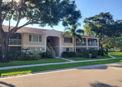 13851 Oneida Drive - Photo 1