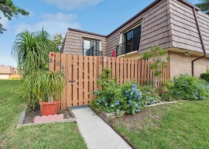 564 Springdale Circle - Photo 1