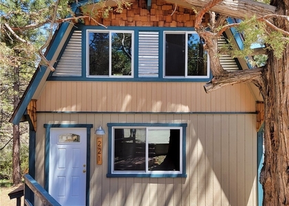 221 Imperial - Photo 1