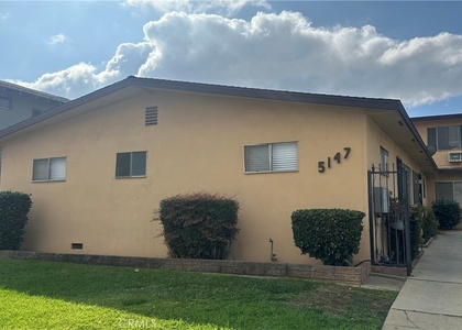 5147 Canoga Street - Photo 1
