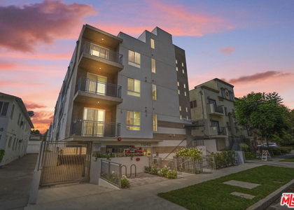 11042 La Maida Street - Photo 1
