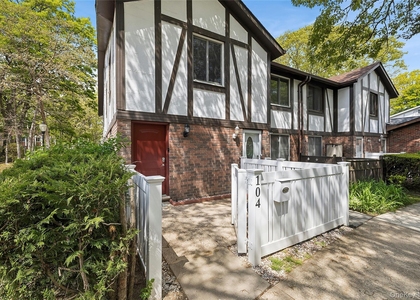 104 Birchwood Road - Photo 1