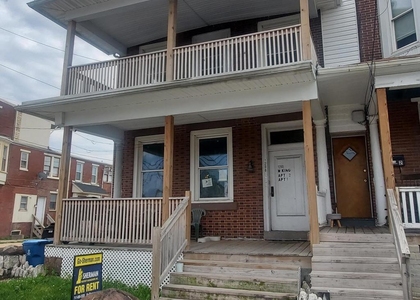 1200 W King Street - Photo 1
