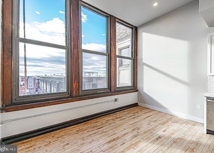 1300 S 19th Street - Photo 1