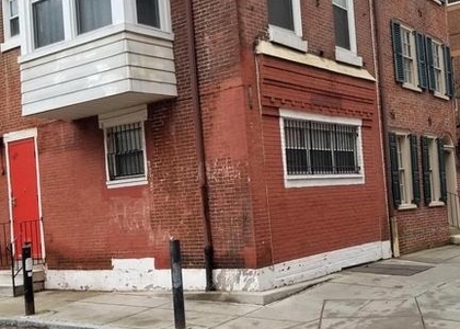 1120 Locust Street - Photo 1