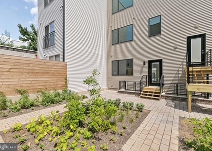2014 N 5th Street - Photo 1