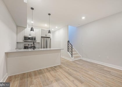 1629 S 22nd Street - Photo 1