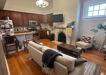 1014 Clinton Street - Photo 1