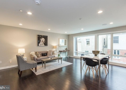 716 S Sartain Street - Photo 1