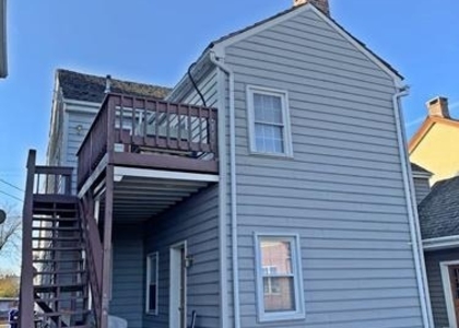 333 W King Street - Photo 1
