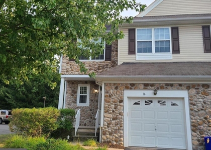 16 Scarlet Oak Drive - Photo 1