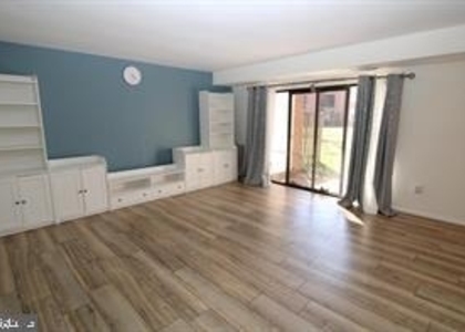884 Quince Orchard Boulevard - Photo 1
