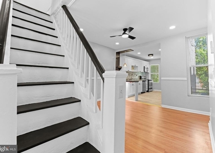 1629 N Wolfe Street - Photo 1