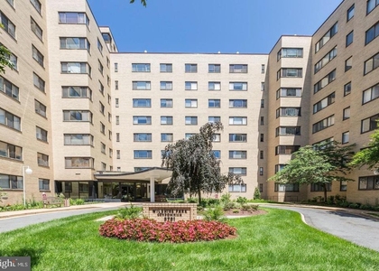 3701 Connecticut Avenue Nw - Photo 1