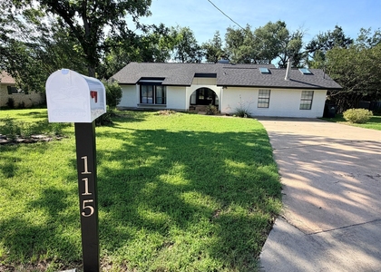 115 Spanish Oak Cir - Photo 1