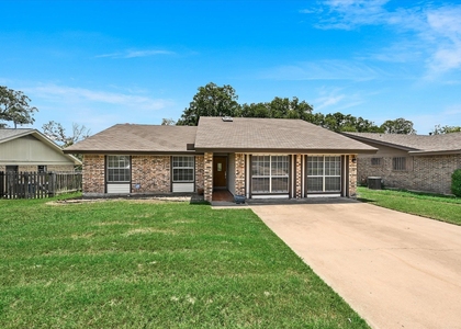 6509 Skycrest Dr - Photo 1
