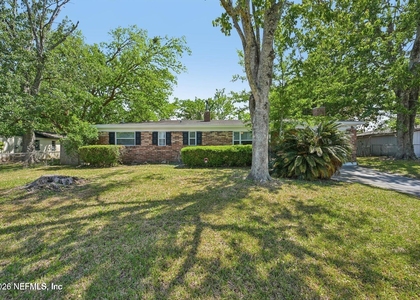 8032 Lourdes Drive S - Photo 1
