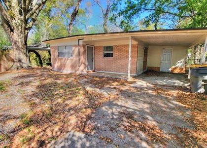 3319 Hunt Street - Photo 1