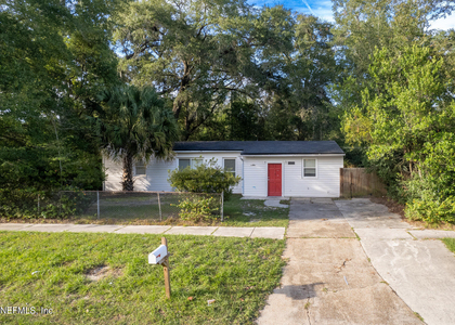 6171 Cedar Hills Boulevard - Photo 1