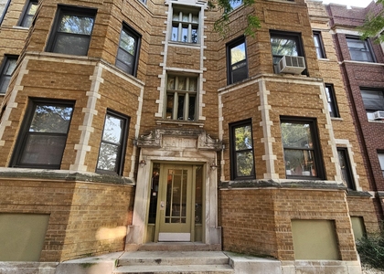 703 W Cornelia Avenue - Photo 1
