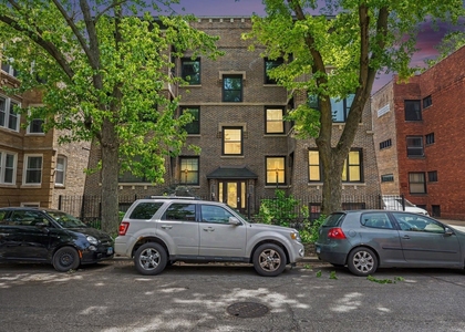 857 W Ainslie Street - Photo 1