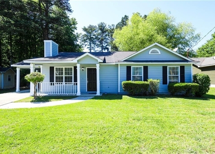 6560 Emerald Pointe - Photo 1