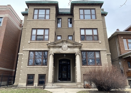 2548 W Logan Boulevard - Photo 1