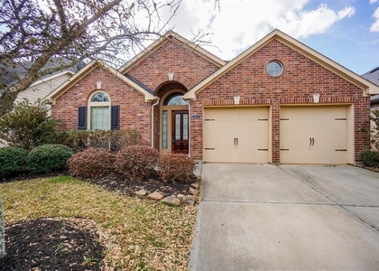 2910 Fair Chase Dr - Photo 1