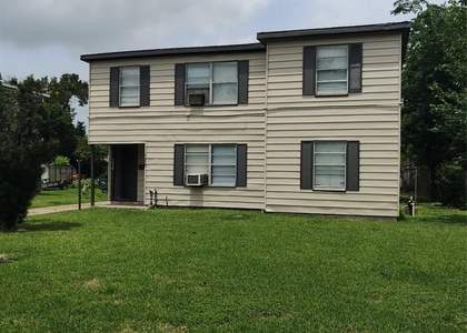 1208 7th Avenue - Photo 1