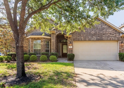 7003 Kendall Lake Court - Photo 1