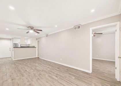 1418 Vermont Street - Photo 1
