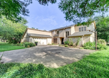 3927 Pleasant Valley Drive - Photo 1