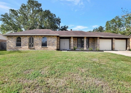 1311 Oak Hollow Drive - Photo 1