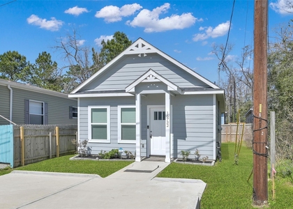16732 E Juneau - Photo 1