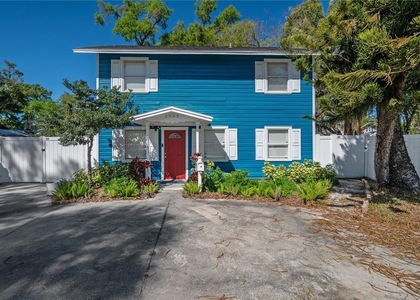 2902 N Jefferson Street - Photo 1
