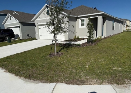 659 Park Place Boulevard - Photo 1