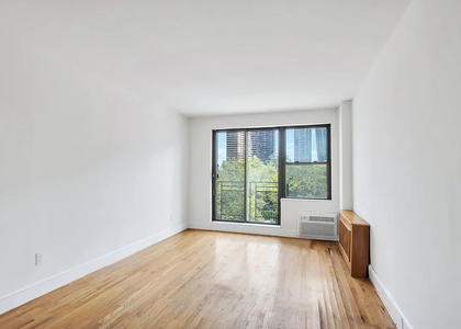 655 2nd Avenue - Photo 1