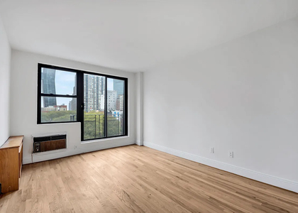 655 2nd Avenue - Photo 1