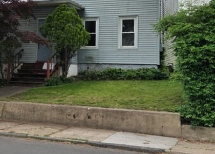 304 Hillside Avenue - Photo 1