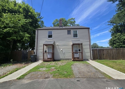 191 Dupont Place - Photo 1