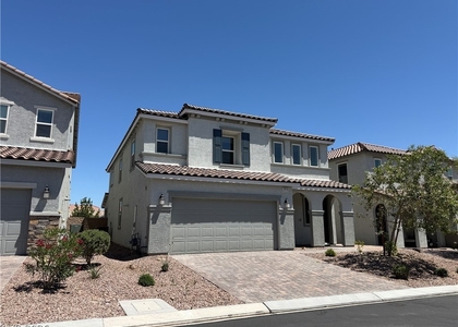 8030 Minavalle Avenue - Photo 1