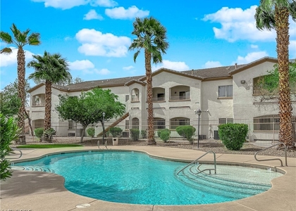 5655 E Sahara Avenue - Photo 1